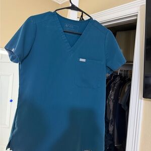 Figs women’s Caribbean blue XS scrub top